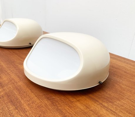 Mid-Century Italian Space Age Wall Lamps by Gerd Lange for Kartell, 1960s, Set of 2-UAH-1264416