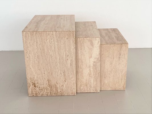 Mid-Century Italian Travertine Nesting Tables, 1970s, Set of 3-VNE-1373104