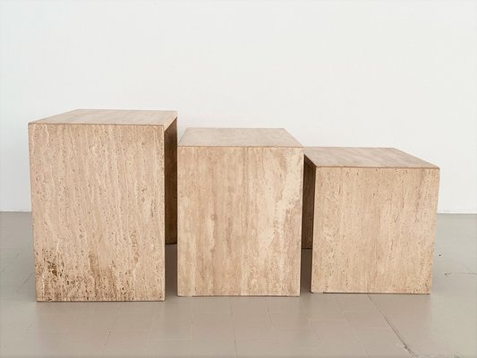 Mid-Century Italian Travertine Nesting Tables, 1970s, Set of 3-VNE-1373104