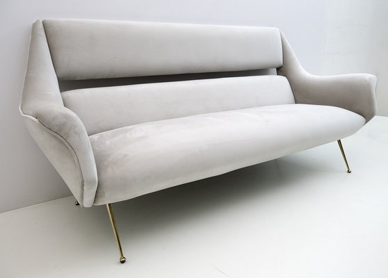 Mid-Century Italian Velvet Sofa by Gigi Radice for Minotti, 1950s-FER-1233741