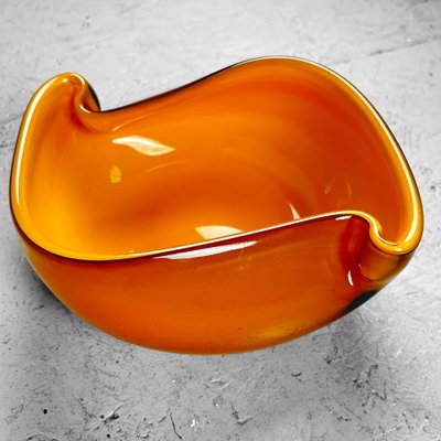 Mid-Century Japanese Opaline Glass Bowl, 1970s-DWL-1767684