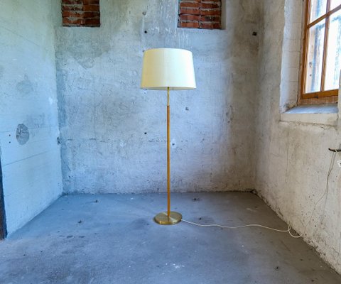 Mid-Century Leather Brass Floor Lamp from Atelje Lyktan, Sweden, 1960s-UYK-1384988