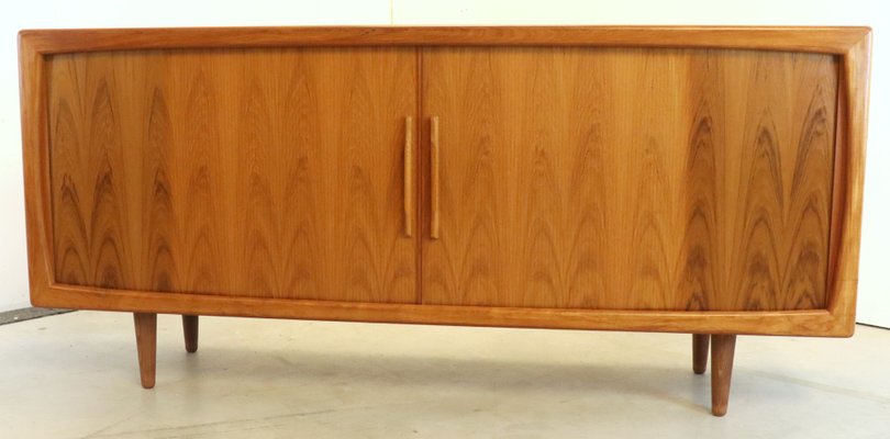 Mid-Century Lelllinge Sideboard attributed to Dyrlund-FYZ-1707010