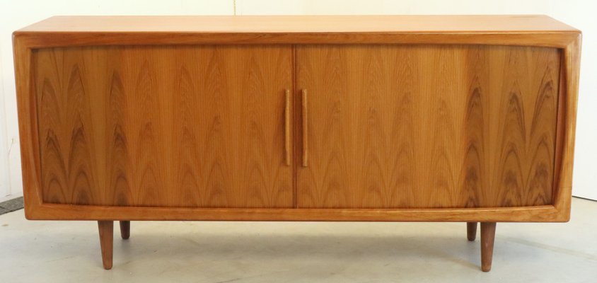 Mid-Century Lelllinge Sideboard attributed to Dyrlund-FYZ-1707010