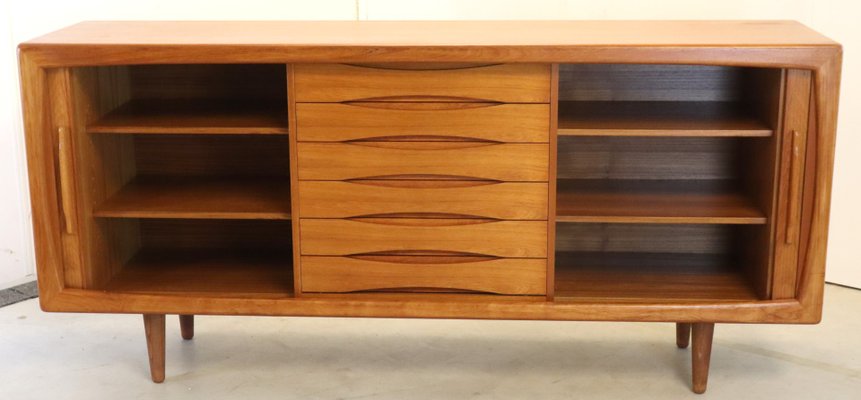 Mid-Century Lelllinge Sideboard attributed to Dyrlund-FYZ-1707010