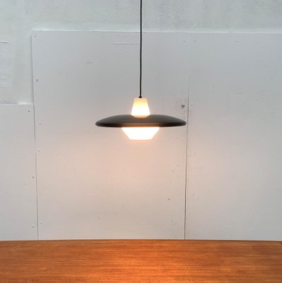 Mid-Century Minimalist Metal and Glass Pendant Lamp-UAH-1029607