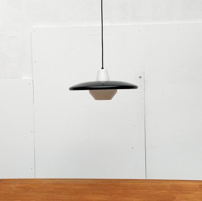 Mid-Century Minimalist Metal and Glass Pendant Lamp-UAH-1029607