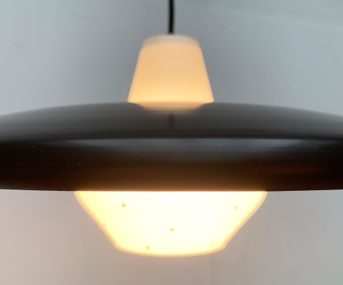 Mid-Century Minimalist Metal and Glass Pendant Lamp-UAH-1029607