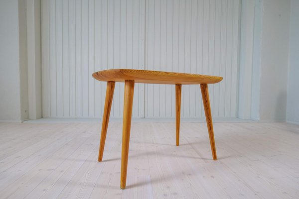 Mid-Century Modern Coffe Table in Pine, Sweden, 1940s-UYK-1706094