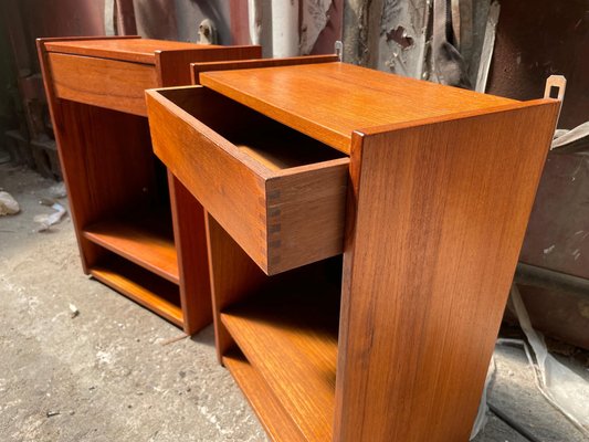 Mid-Century Modern Danish Bedside Tables in Teak, 1960s, Set of 2-MXB-1318421