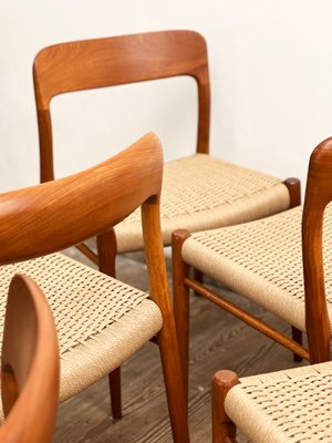 Mid-Century Modern Danish Dining Chairs in Teak by Niels O. Møller, 1950s, Set of 6-DOY-2016587