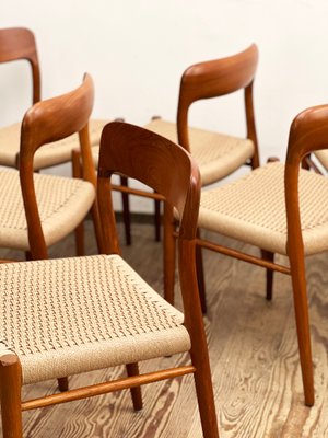 Mid-Century Modern Danish Dining Chairs in Teak by Niels O. Møller, 1950s, Set of 6-DOY-2016587