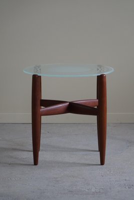 Mid-Century Modern Danish Side Table in Teak & Glass, 1960s-MXF-1704414