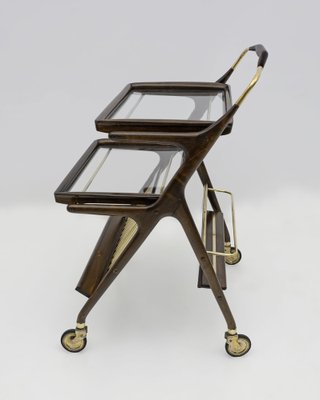 Mid-Century Modern Italian Bar Cart in Walnut and Brass from Cassina, 1950-FER-1789385