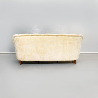 Mid-Century Modern Italian Beige Wooden Sofa, 1960s-GDD-1324653