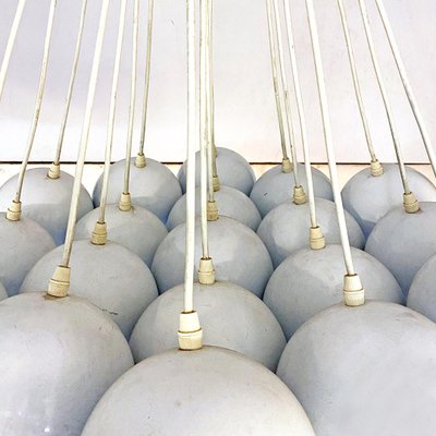 Mid-Century Modern Italian White 19 Lights Chandelier with Cluster Structure, 1970s-GDD-1097159