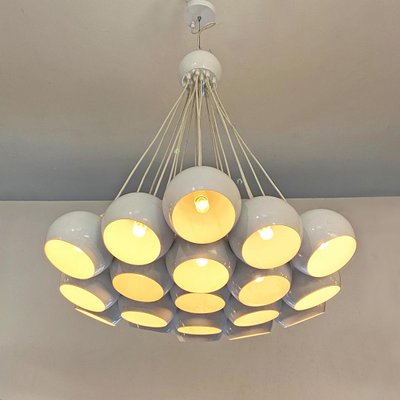 Mid-Century Modern Italian White 19 Lights Chandelier with Cluster Structure, 1970s-GDD-1097159