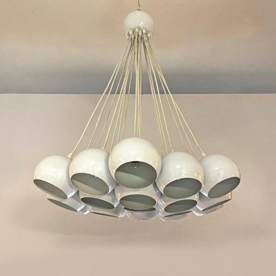 Mid-Century Modern Italian White 19 Lights Chandelier with Cluster Structure, 1970s-GDD-1097159