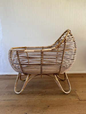 Mid-Century Modern Rattan Baby Crib, 1960s-LL-2041039