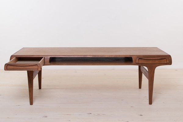 Mid-Century Modern Teak Coffee Table attributed to Johannes Andersen, 1960s-WZF-1751870