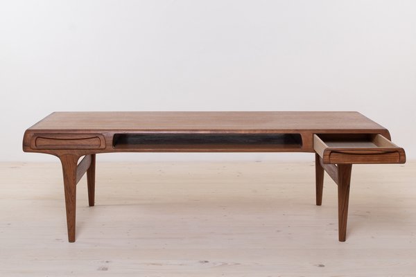 Mid-Century Modern Teak Coffee Table attributed to Johannes Andersen, 1960s-WZF-1751870