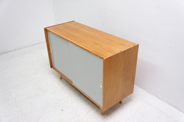 Mid-Century Modern U-452 Sideboard by Jiri Jiroutek, Czechoslovakia, 1960s-HXT-708932