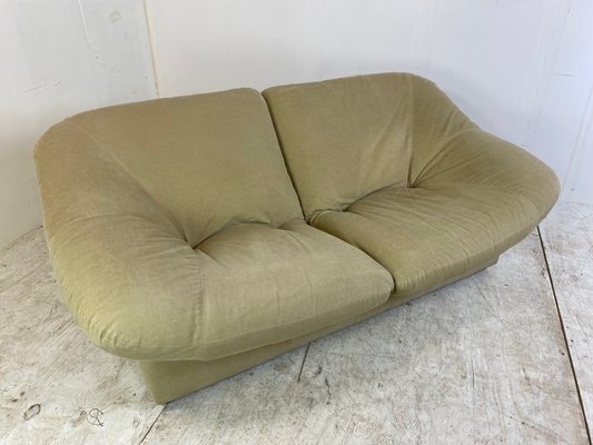 Mid-Century Modernist Beige Alcantara Sofa from Leolux, 1970s-DE-1361046