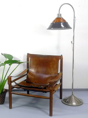 Mid-Century Nickel-Plated Floor Lamp with Amber Glass Top-UWE-764535