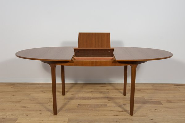 Mid-Century Oval Extendable Teak Dining Table from McIntosh, 1960s-NIT-2029030