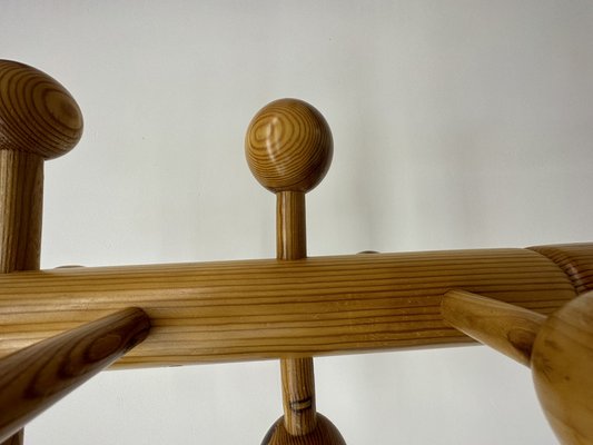 Mid-Century Pine Coat Rack, 1970s-BGP-1719570