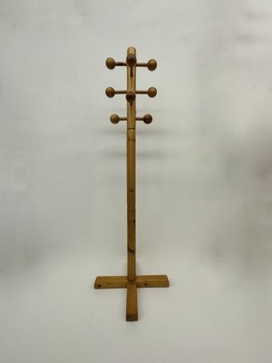 Mid-Century Pine Coat Rack, 1970s-BGP-1719570