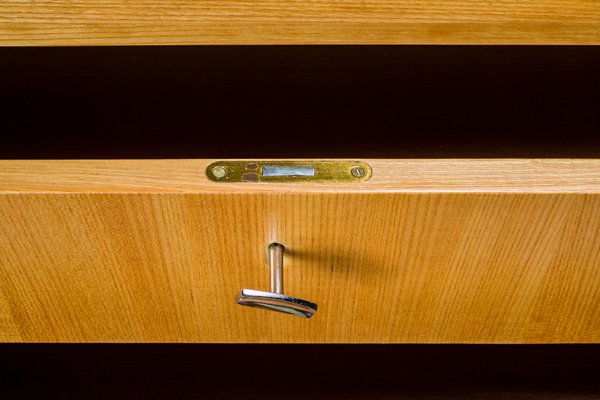 Mid-Century Pine Sideboard from Musterring International, 1960s-ZZH-1000587