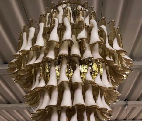 Mid-Century Round Ambra & White Murano Glass Chandelier, 1970s-UH-912517