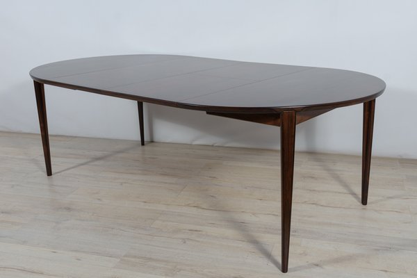 Mid-Century Round Rosewood Dining Table by Henry Rosengren Hansen for Brande Mobel Industry, 1960s-NIT-1383881