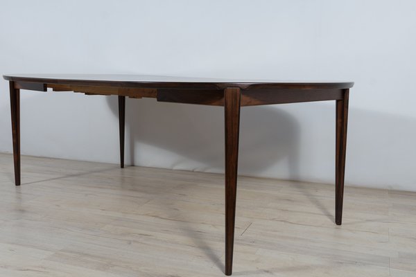 Mid-Century Round Rosewood Dining Table by Henry Rosengren Hansen for Brande Mobel Industry, 1960s-NIT-1383881