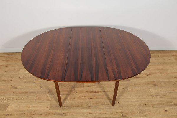 Mid-Century Round Rosewood Extendable Dining Table from McIntosh, United Knigdom, 1960s-NIT-2041136