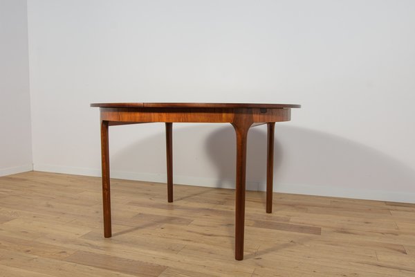 Mid-Century Round Rosewood Extendable Dining Table from McIntosh, United Knigdom, 1960s-NIT-2041136