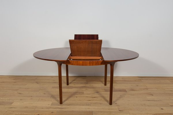 Mid-Century Round Rosewood Extendable Dining Table from McIntosh, United Knigdom, 1960s-NIT-2041136