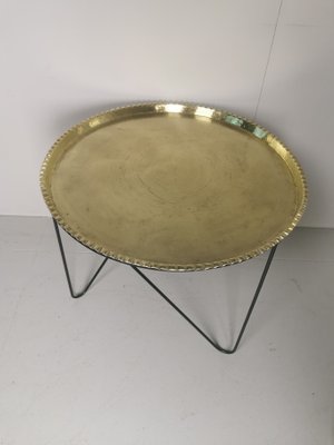 Mid-Century Round Tripod Brass Coffee Table with Black Metal Base, 1950s-PRS-845168