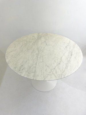 Mid-Century Round White Marble Tulip Dining Table attributed to Eero Saarinen for Knoll, 1960s-FGA-1718979