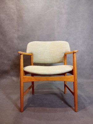 Mid-Century Scandinavian Armchair by Ejnar Larsen & Aksel Bender for Fritz Hansen, 1960s-EYI-1729608