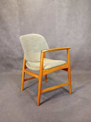 Mid-Century Scandinavian Armchair by Ejnar Larsen & Aksel Bender for Fritz Hansen, 1960s-EYI-1729608