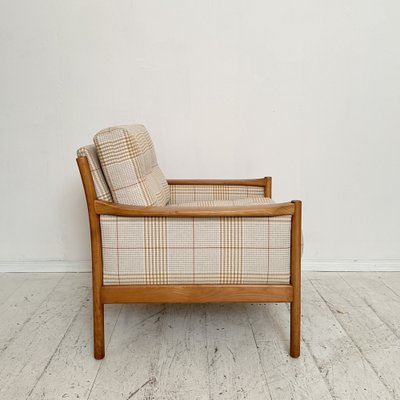 Mid-Century Scandinavian Armchair in Cherry Wood and Checked Fabric, 1960s-FB-1783639