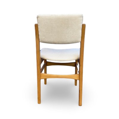 Mid Century Scandinavian Design Fully Restored In Off-White Fabric Dining Chairs, Set of 4-WUW-1818743