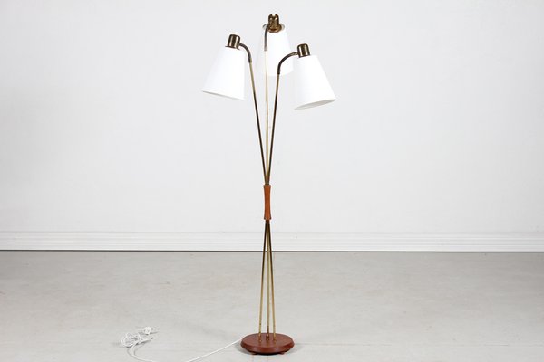 Mid-Century Scandinavian Floor Lamp in Brass and Teak by Josef Frank, 1960s-QQ-1796471