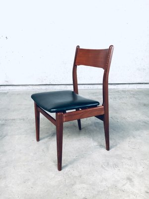 Mid-Century Scandinavian Modern Teak Dining Chairs, Set of 4-RQV-1078217