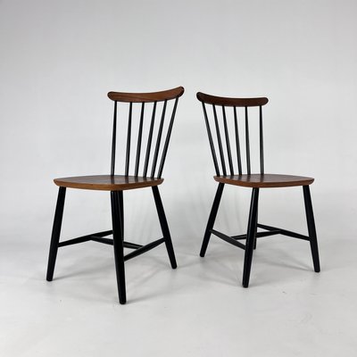 Mid-Century Scandinavian Spindle Back Chairs, 1970s, Set of 2-RMX-2021969