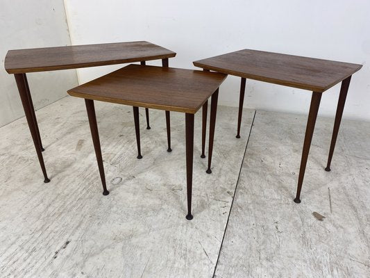 Mid-Century Scandinavian Teak Nesting Tables, Set of 3-DE-1071244