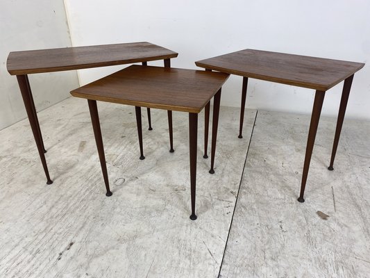 Mid-Century Scandinavian Teak Nesting Tables, Set of 3-DE-1071244