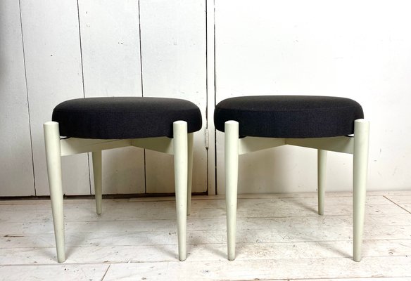 Mid-Century Scandinavian Wooden Stools, Set of 2-WZZ-900991